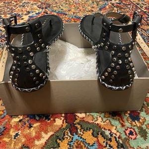 BCBGMAXAZRIA MA-MACALL GORGEOUS STUDDED THONG SANDAL